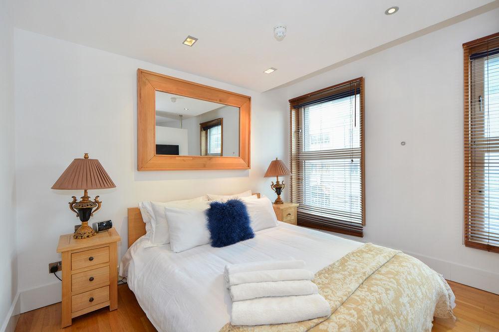 Piccadilly Circus Apartments ロンドン エクステリア 写真