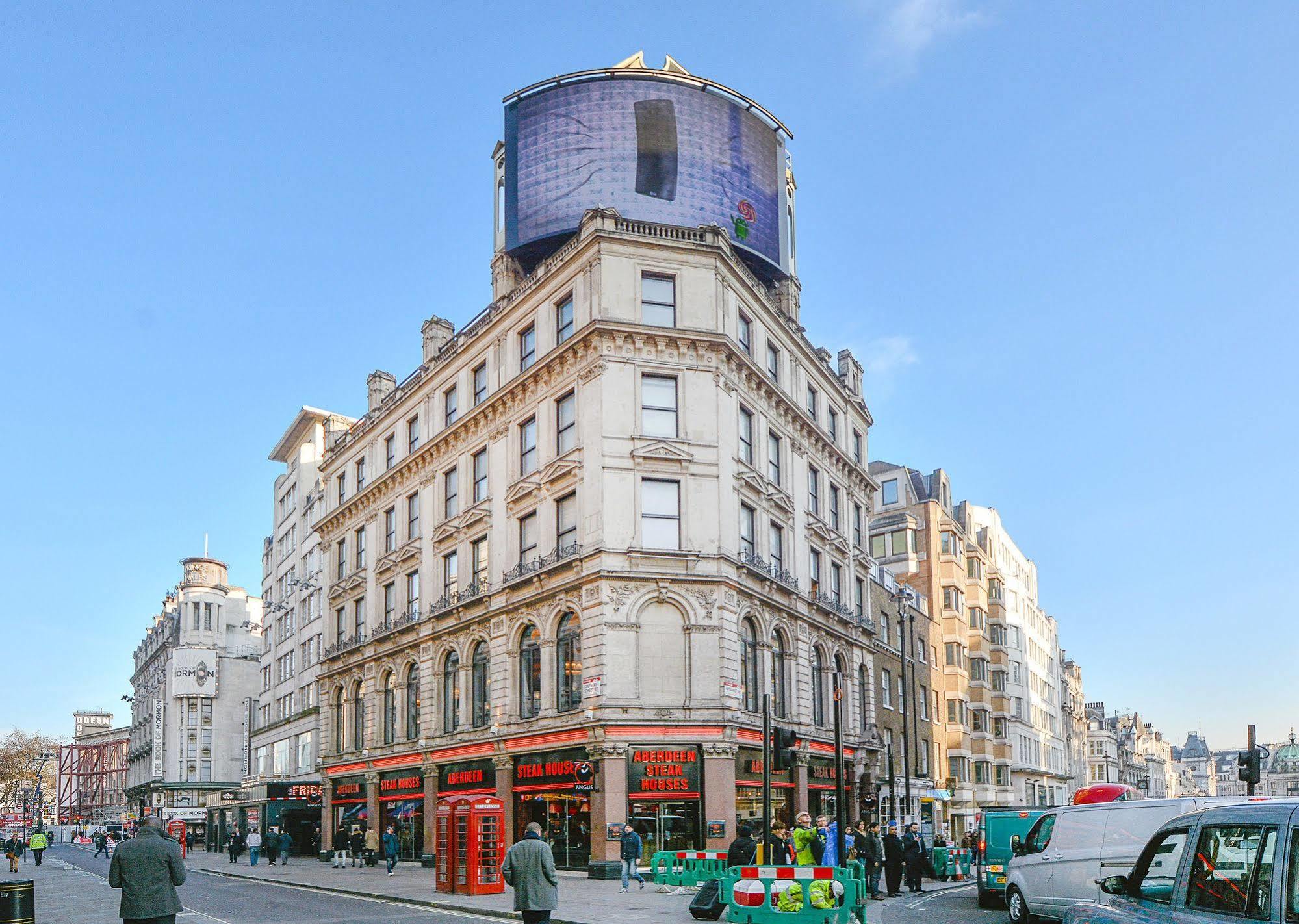 Piccadilly Circus Apartments ロンドン エクステリア 写真