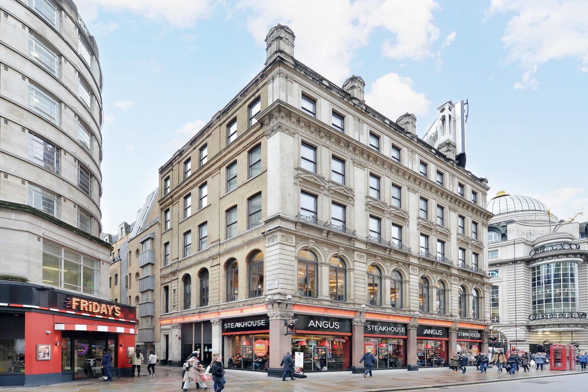 Piccadilly Circus Apartments ロンドン エクステリア 写真